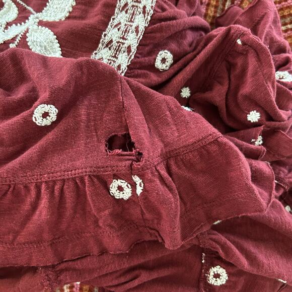 Free People Women Edie Tiered Embroidery Blouse Top Boho Western Red Size XS - Picture 10 of 10